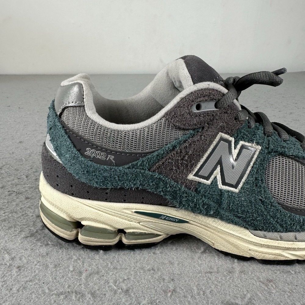 New Balance 2002R New Spruce Magnet Grey Blue Green M2002REM Men's 6 Womens 7.5 - Picture 3 of 16